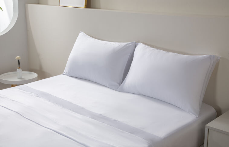 iSleep Shop Luxe Bamboo Infused Sheet Set image number 3