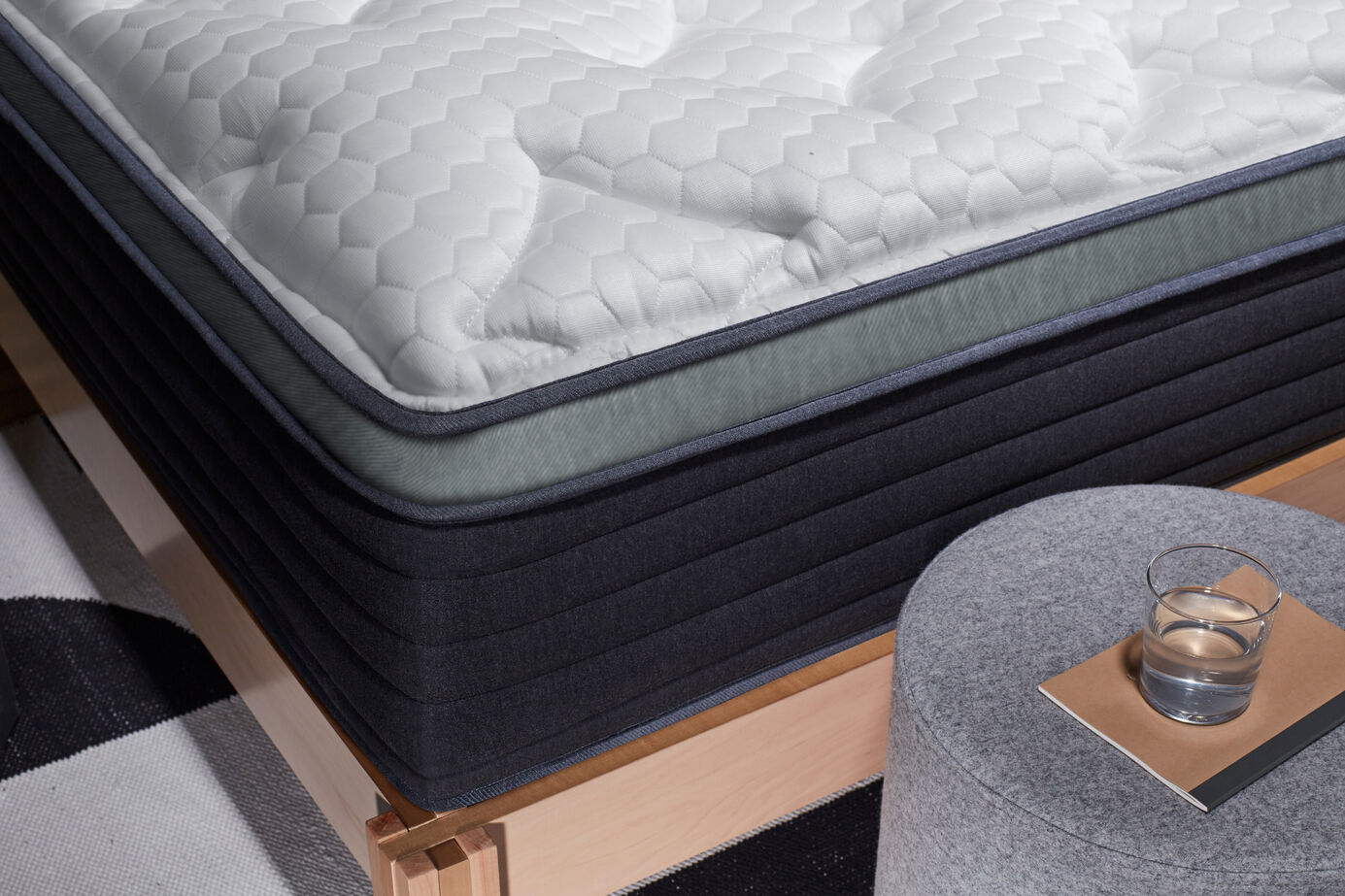 Helix Luxe Cooling Plus Medium Euro-Top Mattress 13.5" image number 5