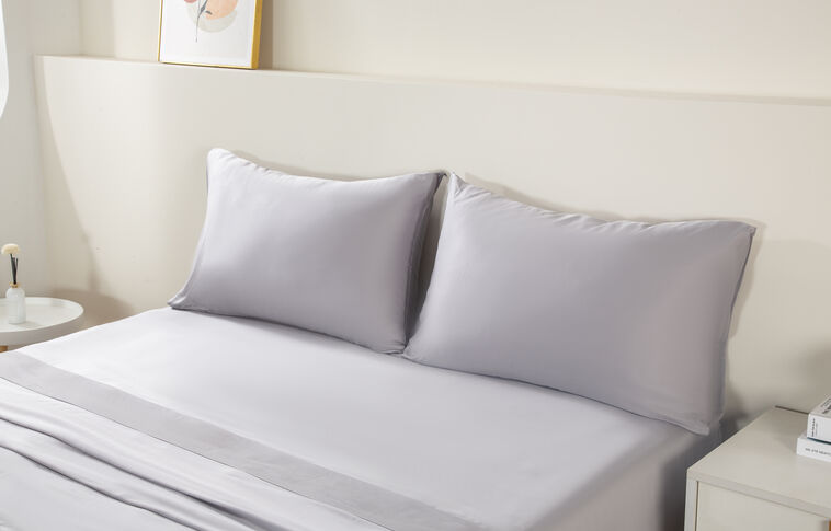 iSleep Shop Luxe Bamboo Infused Sheet Set image number 3