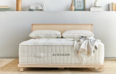 Avocado Luxury Hybrid Medium Mattress 13.25"