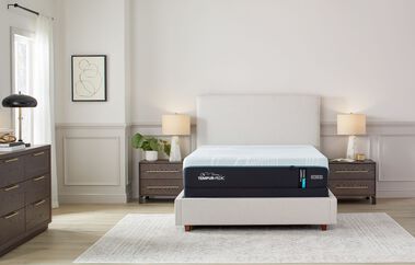 Tempur-Pedic ProAdapt 2.0  Medium Hybrid Mattress 12"